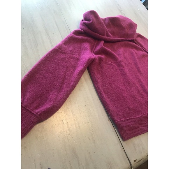 Free People Magic Orchid Echo Beach Oversized Cowl Neck Pullover Sweater Wool XS - Picture 4 of 11